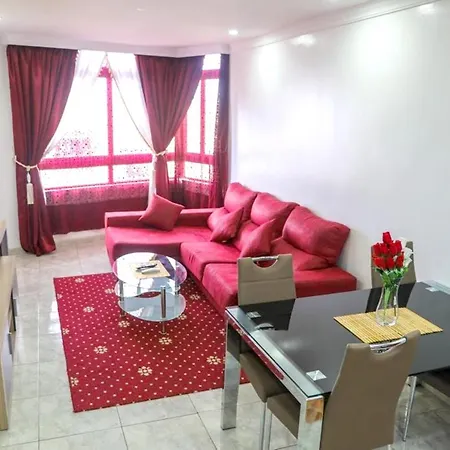 Apartment 2 Bedrooms With Wifi At *