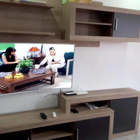 2 Bedrooms With Wifi At *